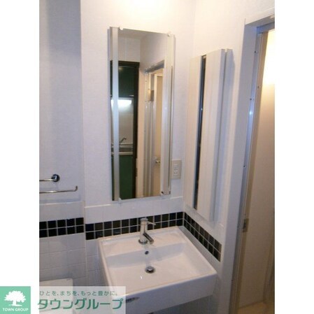 セカンド調布の物件内観写真